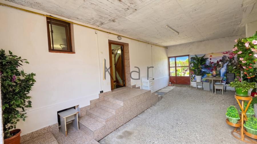 Casă cu 2 camere cu Teren 100 Mp în Dâmbul Rotund