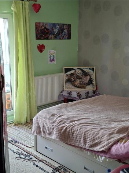 Apartament cu 3 camere decomandat în Inel II