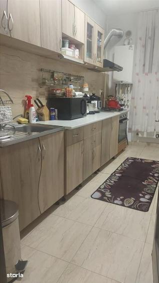 Apartament cu 3 camere decomandat în Chiajna