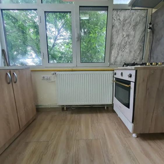 Apartament cu 3 camere decomandat în Exercițiu