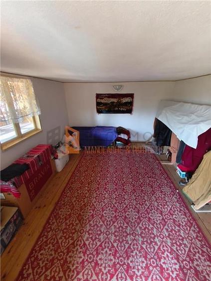 Casă individuală cu 6 camere cu Teren 1717 Mp în Lunca Frumoasă