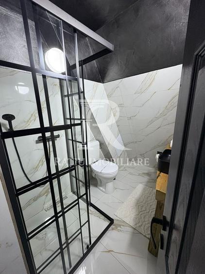 Casă cu 4 camere cu Canalizare în Central
