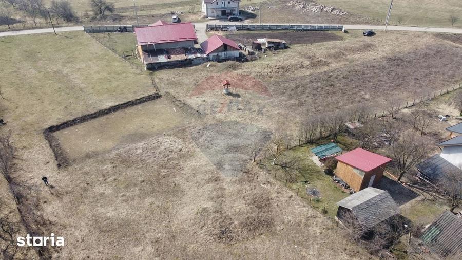 Teren de 3591 mp, în Aghireșu