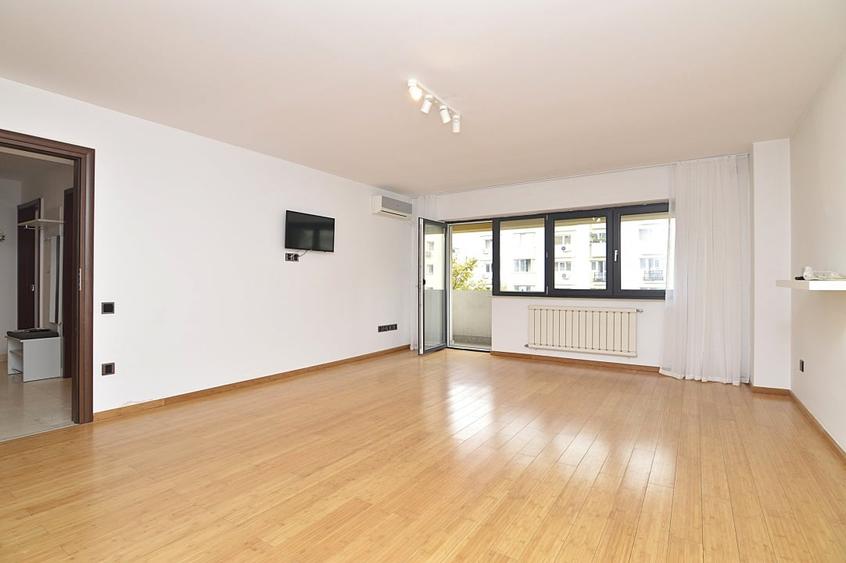 Apartament cu 2 camere decomandat în Unirii