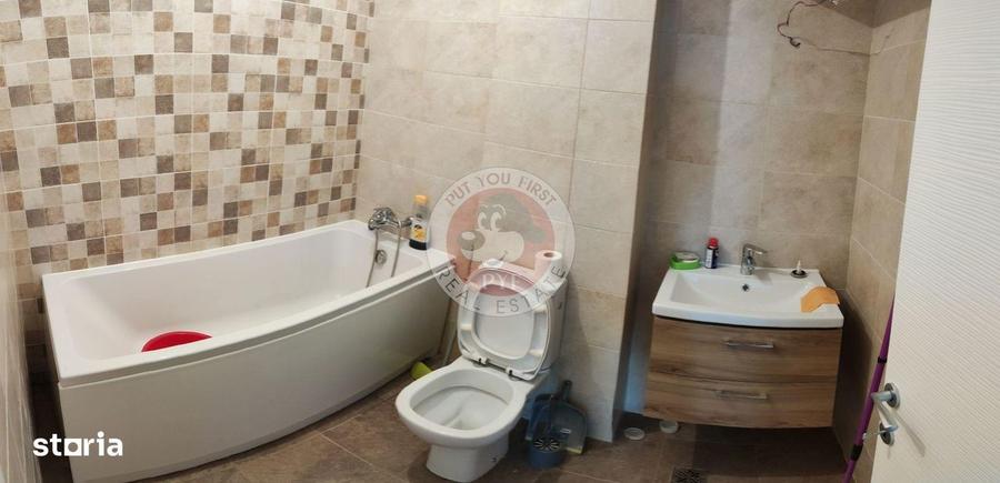 Apartament cu 3 camere decomandat în Drumul Taberei — fotografia 1