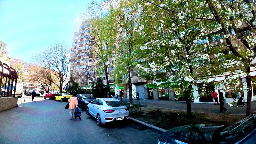 Spațiu comercial, de 510 mp, în Mihai Bravu