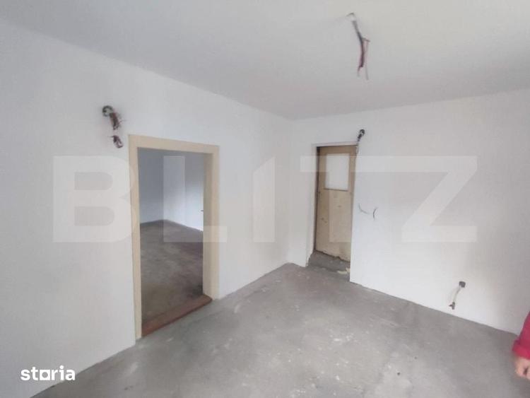 Casă cu 2 camere cu Teren 200 Mp în Central