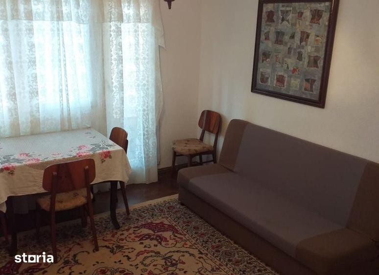 Apartament cu 2 camere în Podu Roș