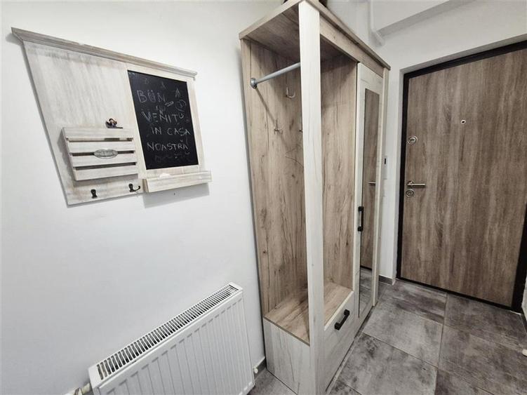 Apartament cu 2 camere semidecomandat în Miroslava