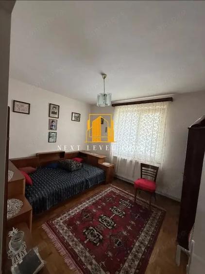 Apartament cu 2 camere semidecomandat, mobilat în Central