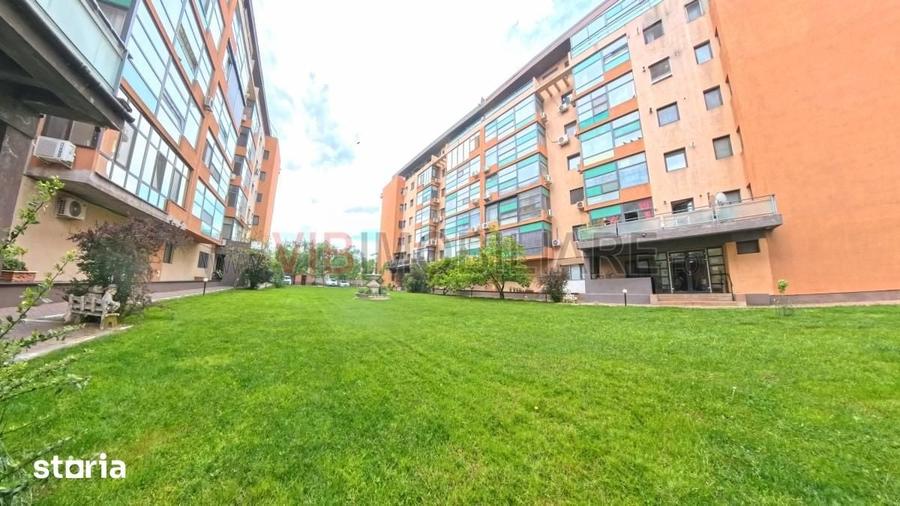 Apartament cu 3 camere semidecomandat în Ștefăneștii de Jos