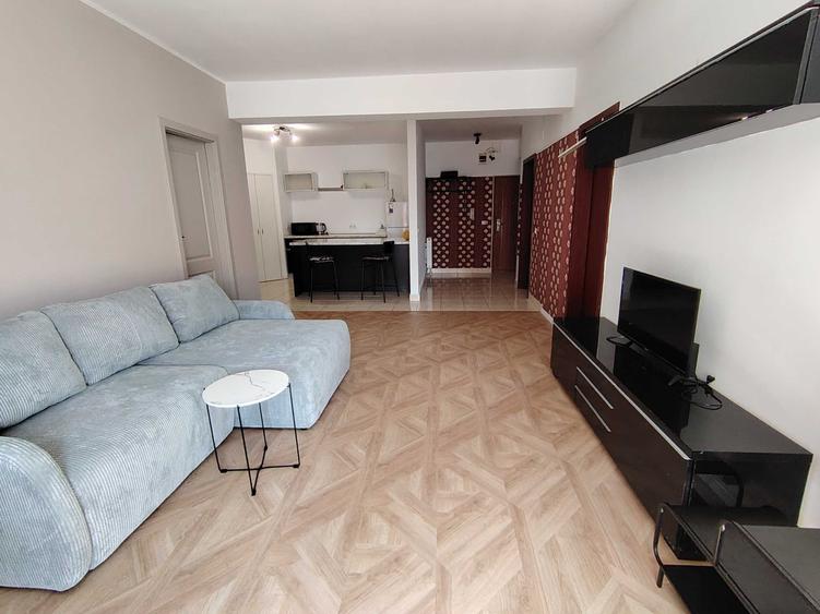 Apartament cu 2 camere semidecomandat în Exterior Vest