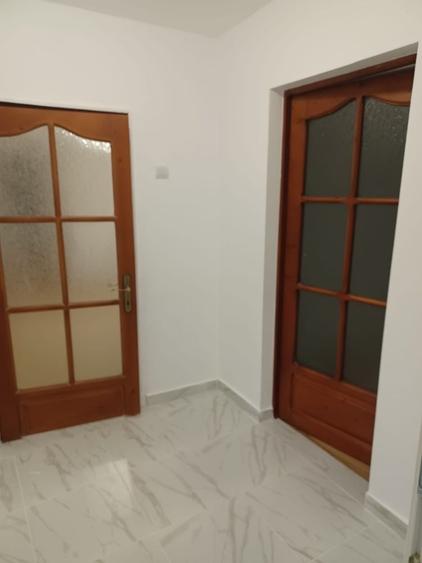 Casă cu 4 camere în Mărgineni