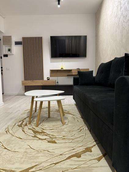 Apartament cu 2 camere semidecomandat în Exterior Vest