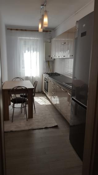 Apartament cu 2 camere decomandat în Militari