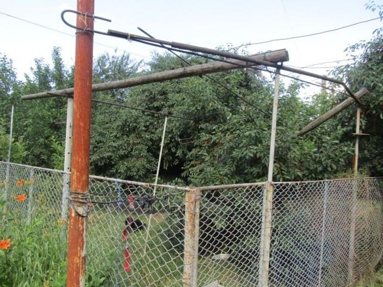 Casă individuală cu 5 camere cu Garaj în Săvinești