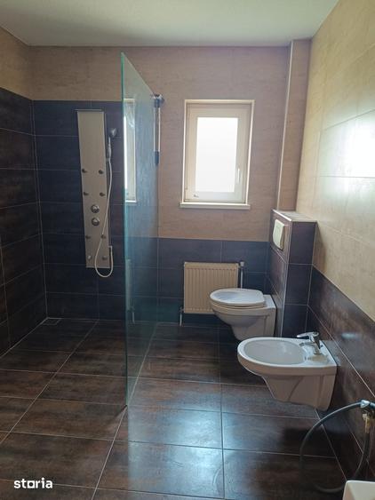Apartament cu 2 camere decomandat în Unirea