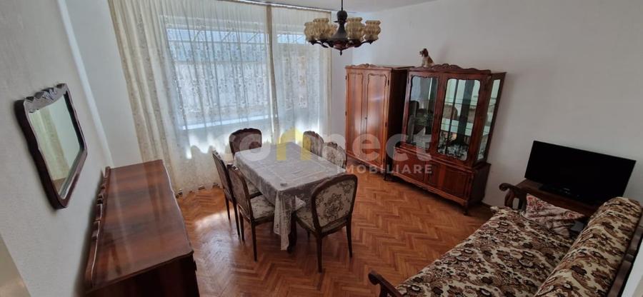 Apartament cu 4 camere decomandat în Gheorgheni