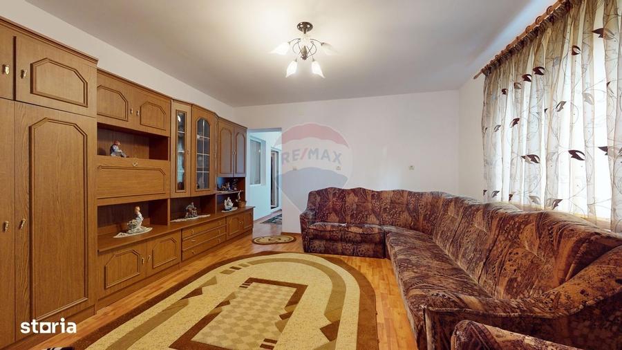 Casă cu 4 camere cu Teren 2633 Mp în Sita Buzăului