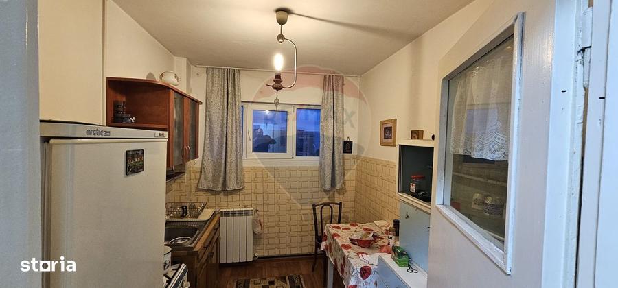Apartament cu 2 camere semidecomandat în Dudașu