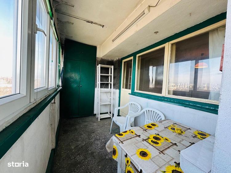 Apartament cu 3 camere decomandat în Colentina