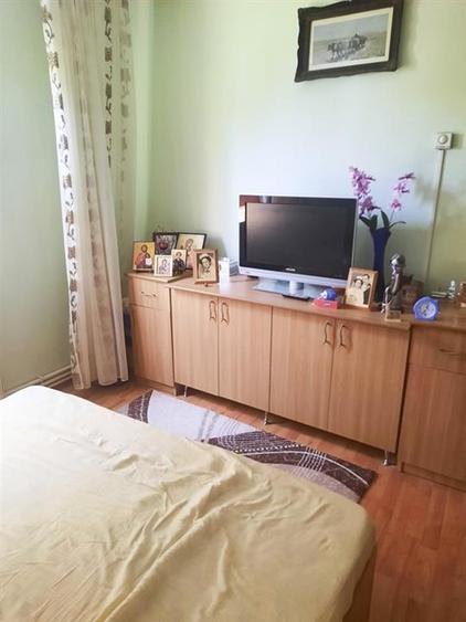Apartament cu 2 camere decomandat în Radu Negru