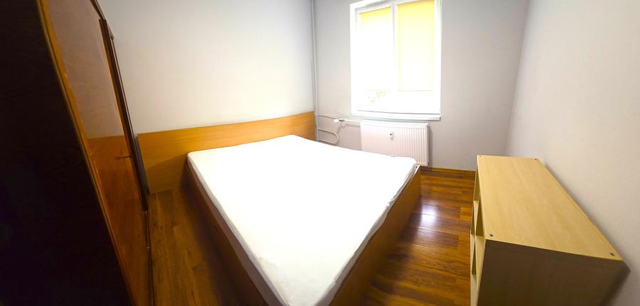 Apartament cu 3 camere decomandat în Crângași