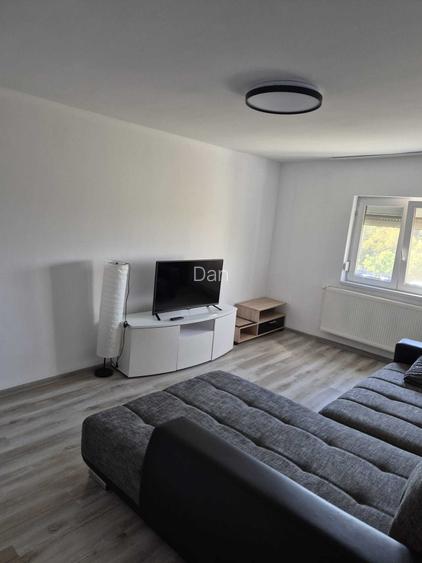 Apartament luminos si spatios cu 3 camere Lipovei