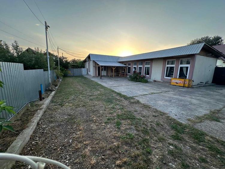 Casă cu 4 camere în Nord-Vest