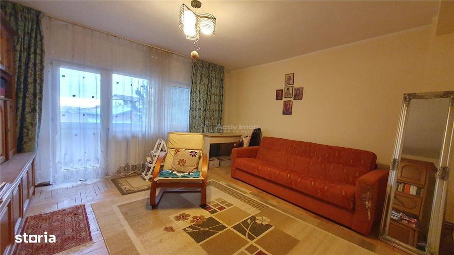 Apartament cu 3 camere decomandat în Obcini