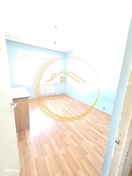 Se vinde apartament 3 camere 71mp decomandat 64.900euro neg - 9