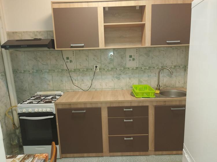 Apartament cu 2 camere semidecomandat în Domenii