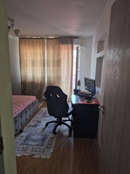 Casă cu 4 camere cu Canalizare în Chiajna