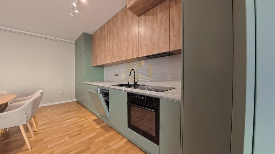 Apartament cu 2 camere semidecomandat, mobilat în Mărăști