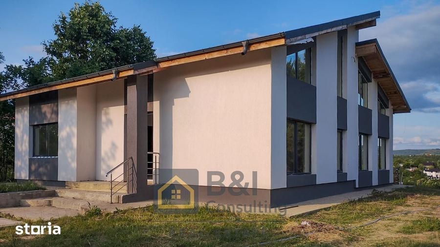 Casă cu 4 camere cu Teren 1500 Mp în Ciurea