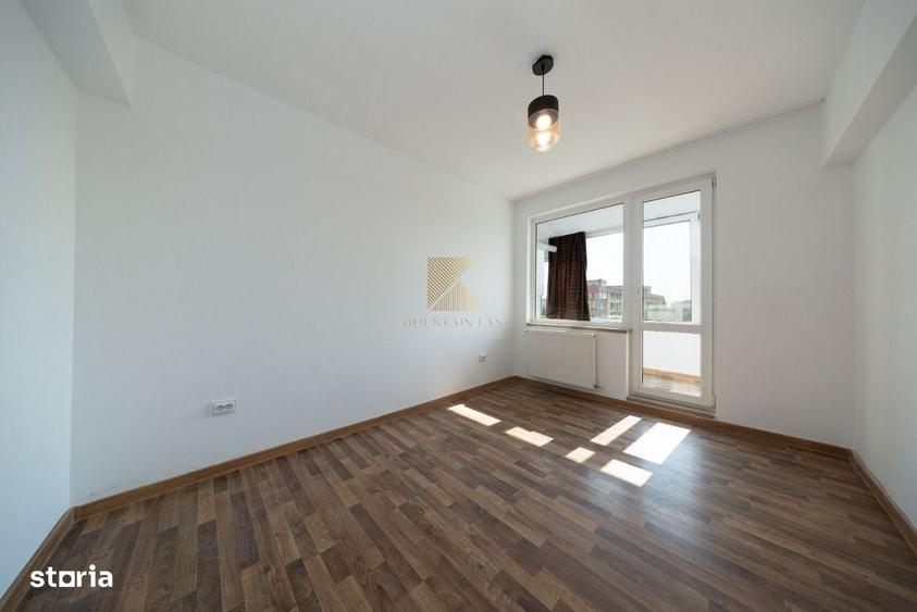 Apartament cu 3 camere semidecomandat în Ultracentral