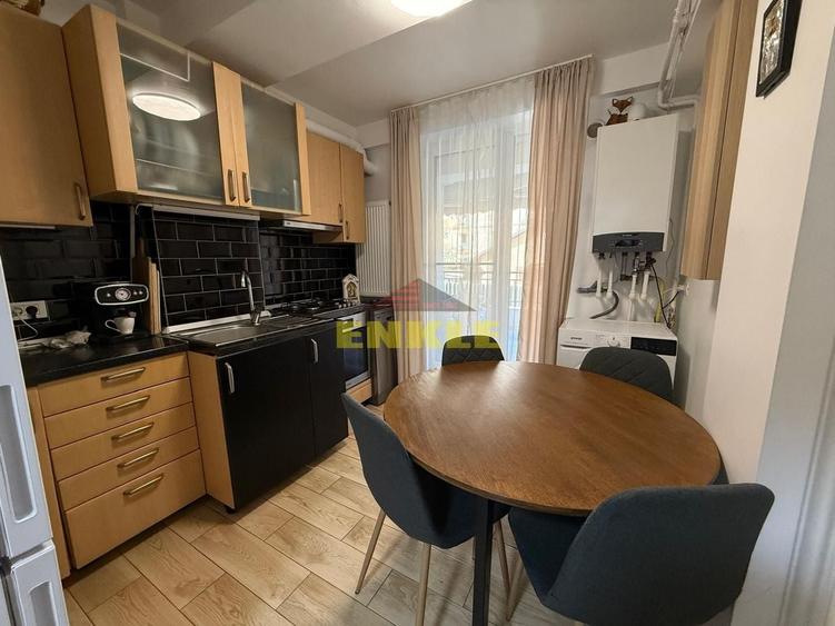 Apartament cu 2 camere decomandat în Ultracentral