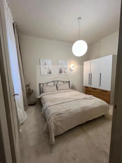 Apartament cu 2 camere decomandat, mobilat în Central