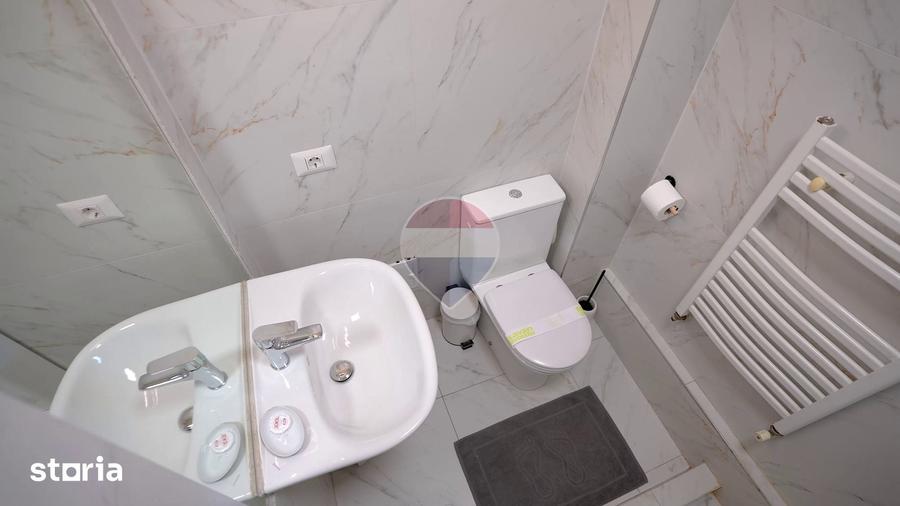 Casă cu Teren 212 Mp în Centrul Civic