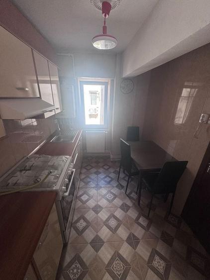 Apartament cu 3 camere circular în Nord