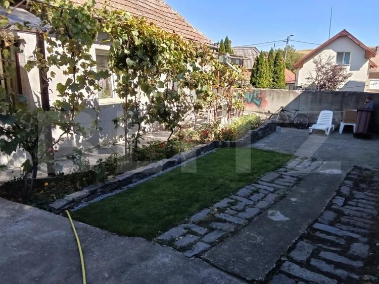 Casă individuală cu 3 camere cu Canalizare în Luduș