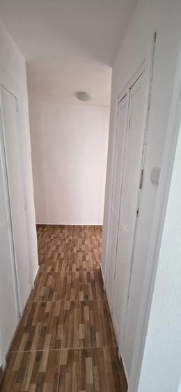 Apartament cu 2 camere semidecomandat în Crâng