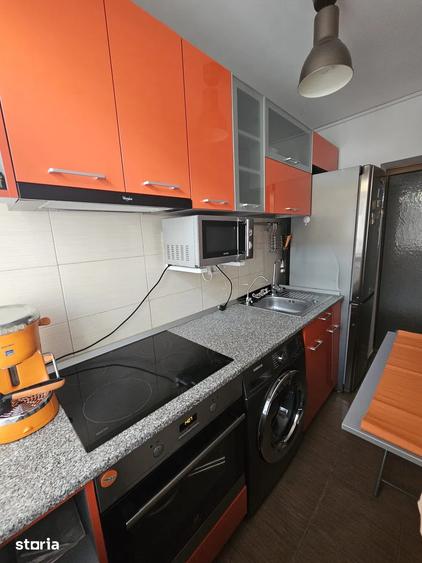 Apartament 3 camere, semidecomandat, 65 mp, aer conditionat, balcon, Inel 2 - 7