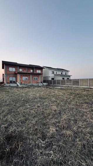Duplex cu 4 camere cu Teren 357 Mp în Moșnița Nouă