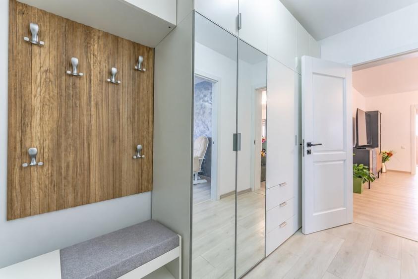 Casă individuală cu 5 camere cu Teren 652 Mp în Hărman