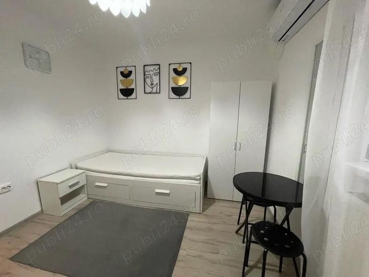Garsonieră decomandată în Fizicienilor
