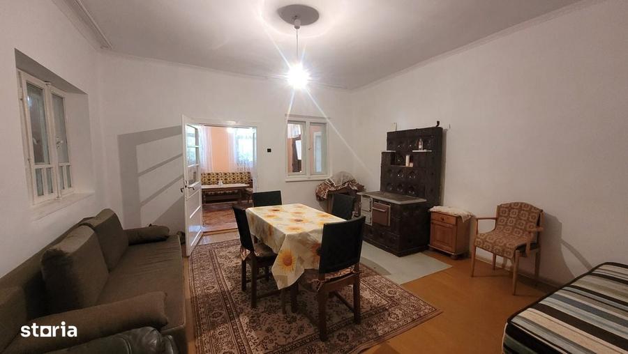 Casă cu 3 camere în Lipău