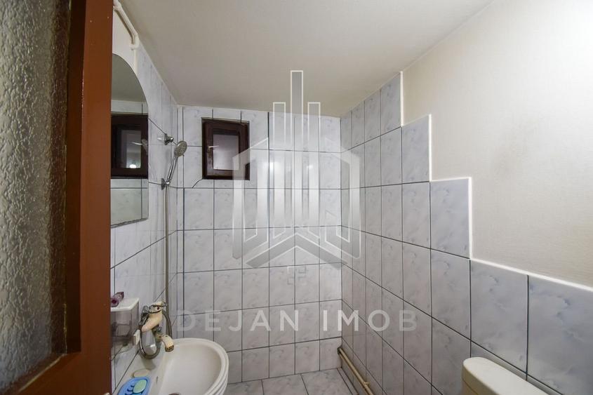 Casă individuală cu 4 camere cu Canalizare în Ilieni