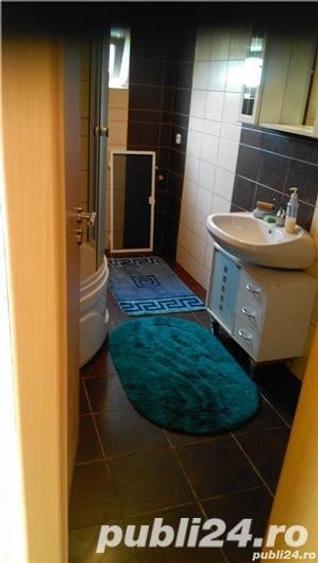 Casă cu 6 camere cu Teren 6000 Mp în Pietreni
