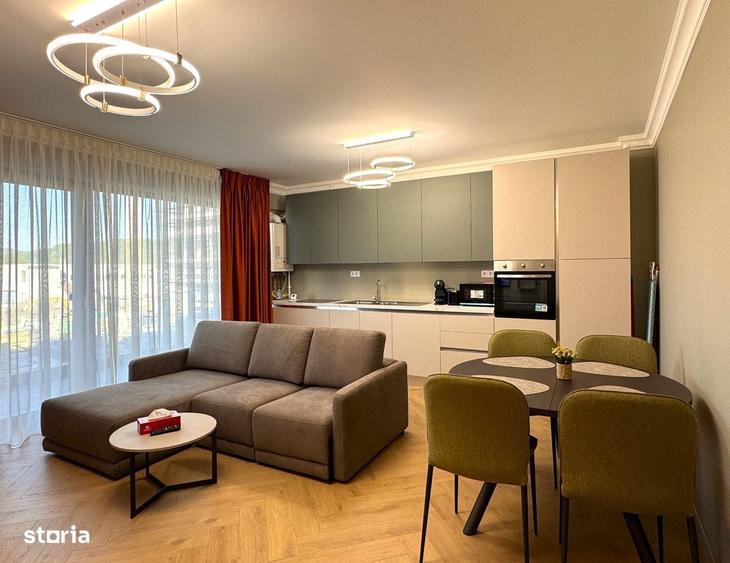 Apartament cu 3 camere decomandat în Exterior Vest